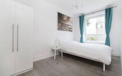 Lovely double room in quiet flat Main Photo