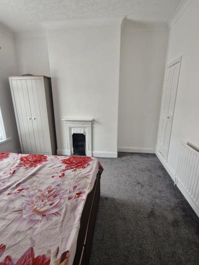 Double room available for rent-480/month  Main Photo