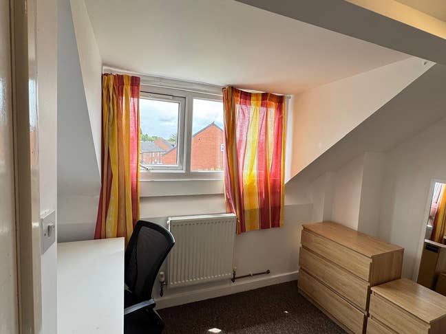 Furnished Rooms for DSS tenant / Housing Benefits Main Photo