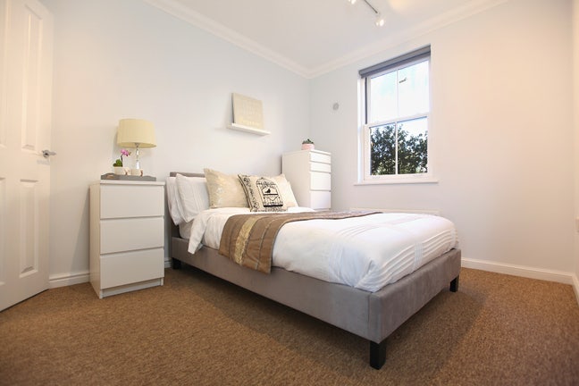 ✔️ All Ladies House✔️Stunning Ensuite Main Photo