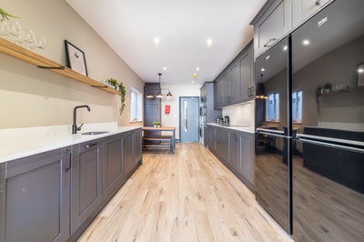 🌟 North Mitcham Gem | High-Spec Ensuite Double Main Photo
