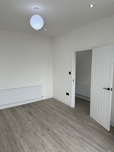 Couples room available in Salford  Main Photo