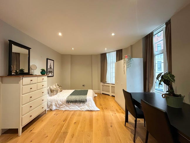 Large studio room to rent, Marylebone Main Photo