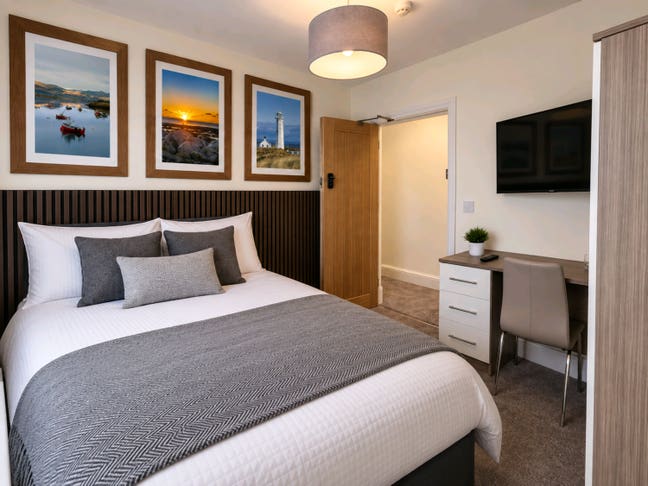 Castle House Luxury Rooms |Nightly Rates Available Main Photo
