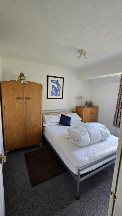 Double Room Available opposite Hospital Main Photo