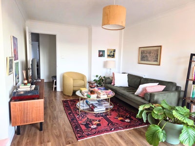 Spacious Canal Side Flat - 10 min to Portobello  Main Photo