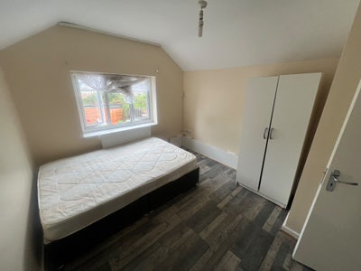  @Brand New 3 Double Room's in Turkey Street EN1 @ Main Photo
