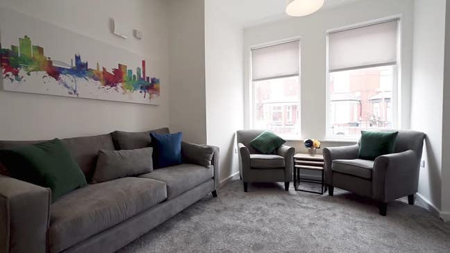 5 bed terraced house to rent in Salford  Main Photo