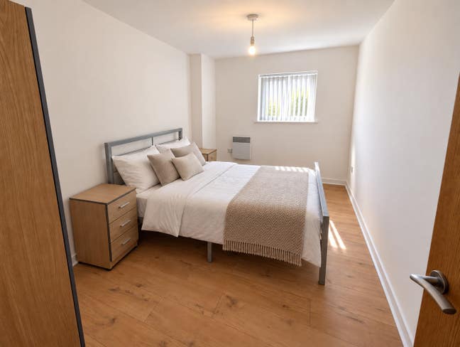 Modern Two-Bedroom Apartment- Salford Main Photo