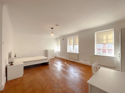 Big Doubleroom in Kentish Town Main Photo