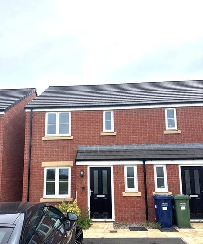 3 bedroom house in Peterborough rooms for &pound;300 Main Photo