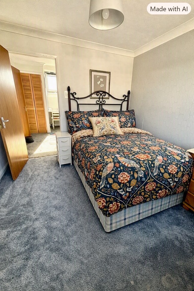 Double room for single occupant  Main Photo