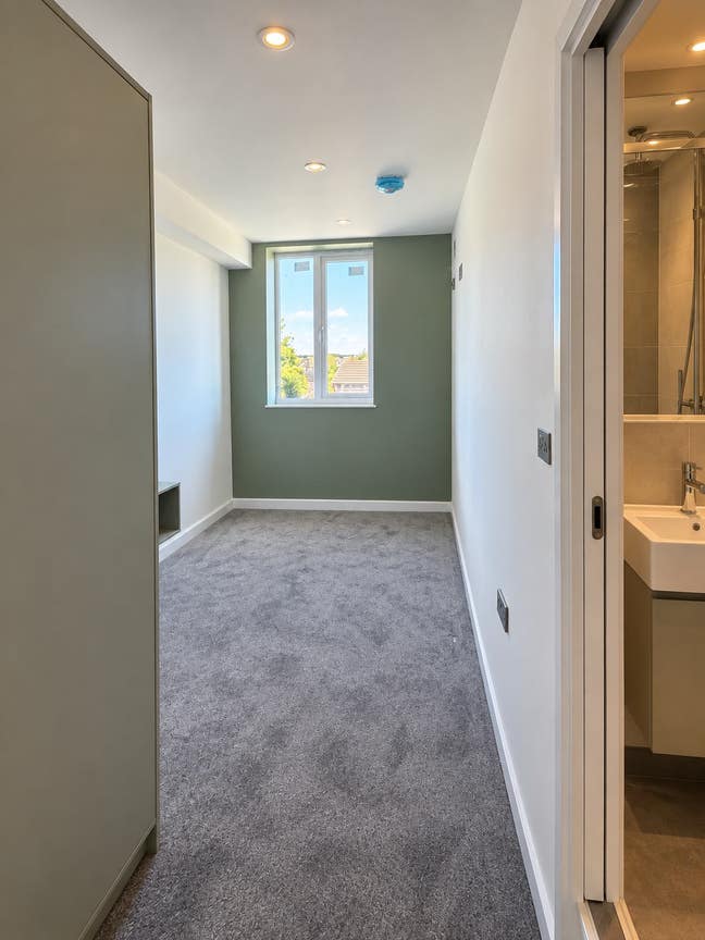 🏡 Brand New Studios & En-Suite Rooms – Carlton 🏡 Main Photo