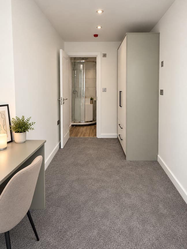 🏡 Brand New Studios & En-Suite Rooms – Carlton 🏡 Main Photo