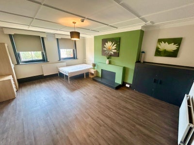 Rarely available property Main Photo