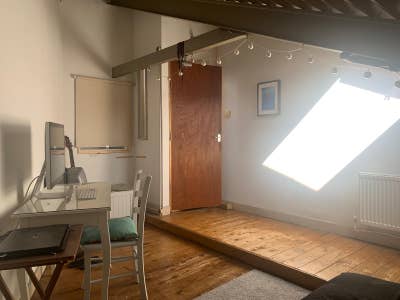 Double room in warehouse  Main Photo