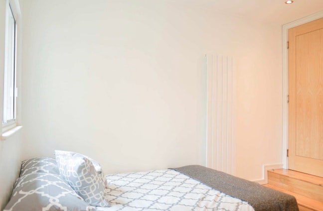 Room Available in London Bridge😍 Main Photo