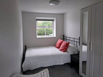  Large Double. Shower shared with only one other. Main Photo