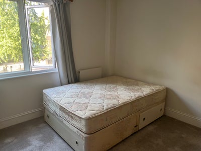 Large bright room in Bayswater/Paddington Main Photo