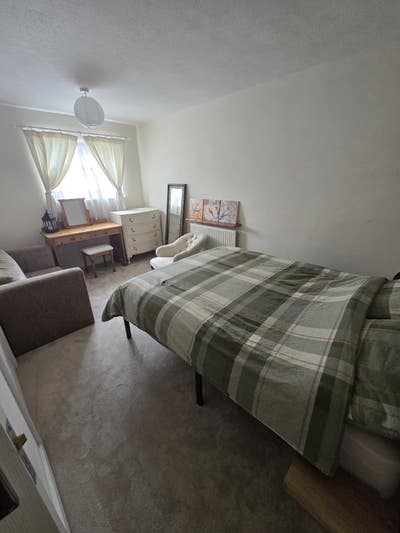 Spacious Double | Bills Inc | Sunny Garden Main Photo