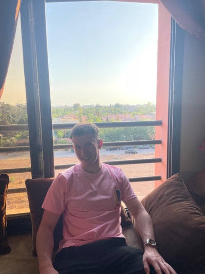Working professional seeking room in Marlborough  Main Photo