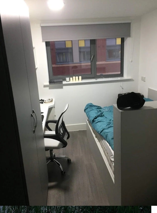 Student apartment with private bathroom Main Photo