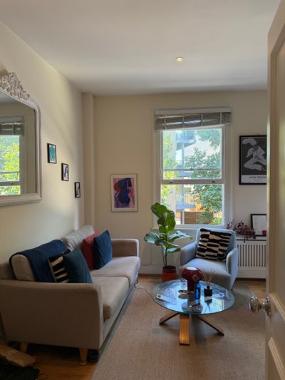 2 Bed Flat Battersea Park Road :) &pound;1225 p/m + Bill Main Photo