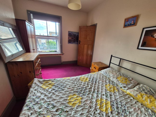 Spacious ☀️ double room to rent Main Photo