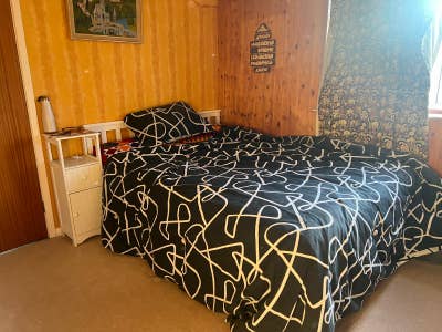 Spacious Double Bedroom to rent Main Photo