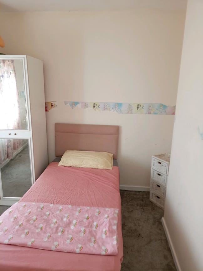 Nice single room  Main Photo
