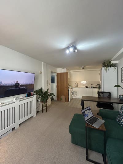 Modern flat in the centre of Bristol! Main Photo