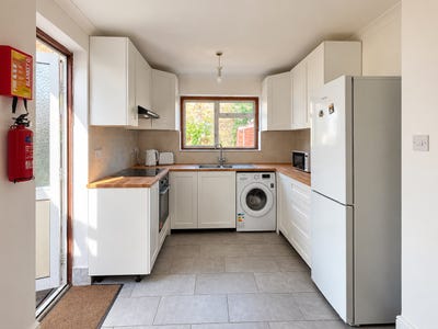 Newly Refurbished House Main Photo