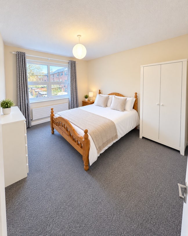 Charming Rooms Near Seven Sisters & Manor House Main Photo