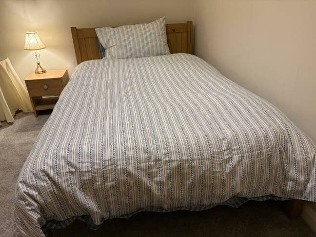 New Refurbished Double Bedroom.  Main Photo