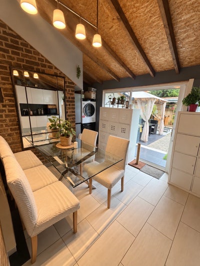 En-Suite Room with Walk-In Wardrobe Main Photo