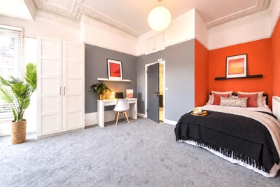 Luxury Ensuite rooms  Close to Bury Centre Main Photo