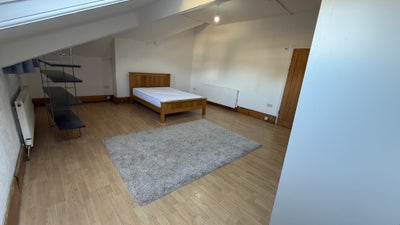 Room in a Shared House, Park View Road, BD9 Main Photo