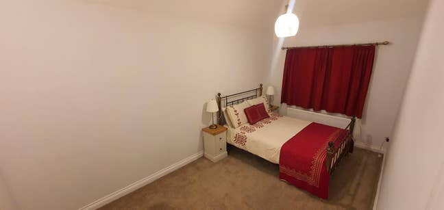 🌟 Large Modern Double Ensuite | Redbridge Stn Main Photo