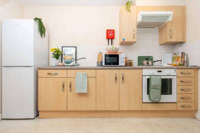 Room in Grafton street Main Photo