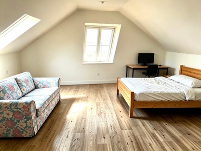 Room to Rent  Main Photo