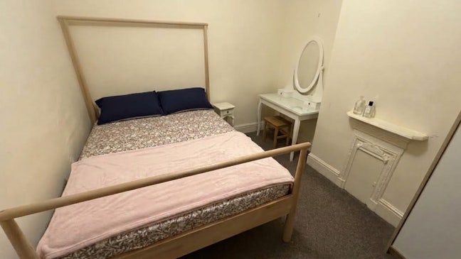 &pound;500 per month near chester city 15 min walk  Main Photo