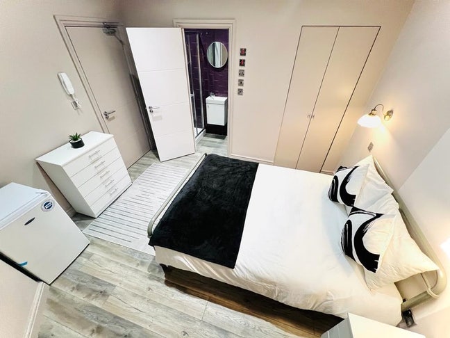 🏡 Ensuite Room to Rent – SE12 | Great Location Main Photo