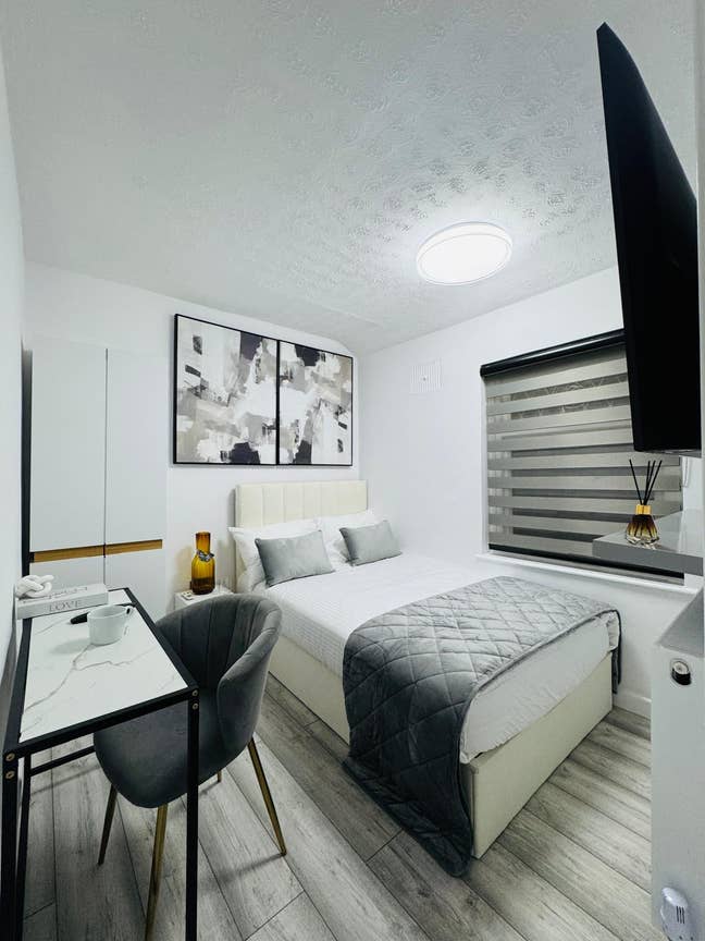 Modern Furnished Room in Purfleet Main Photo