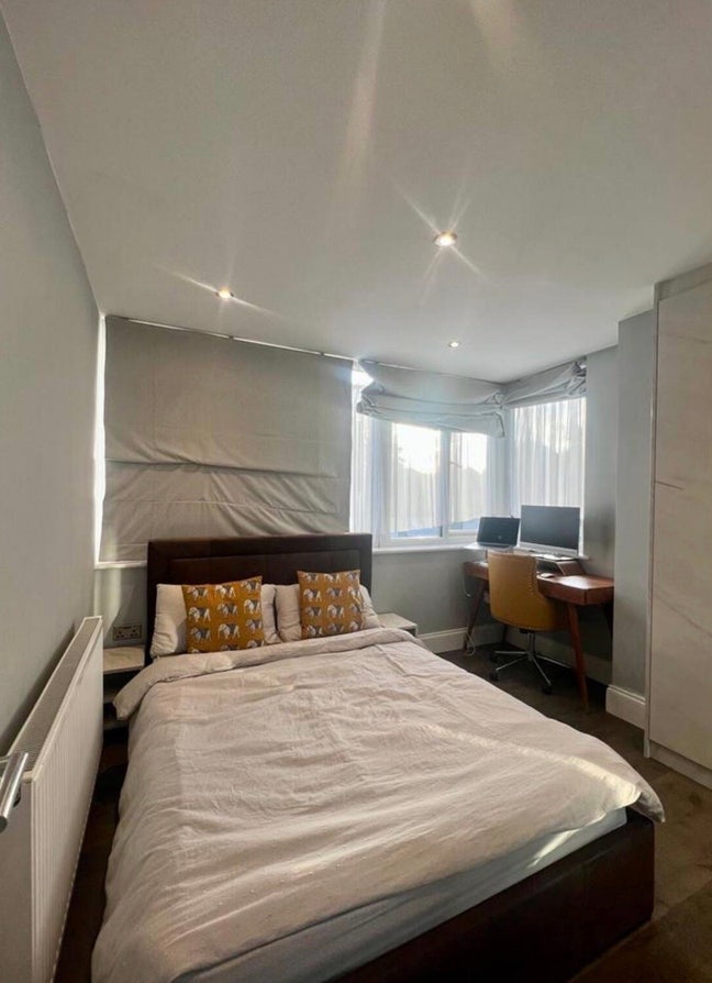 Room for rent Main Photo