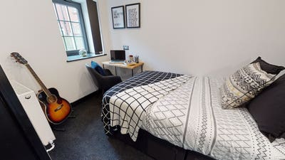 Ensuite Room, All Bills inc! Normanton Main Photo