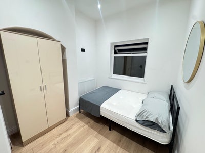 🕹️En-suite double room !!! Main Photo