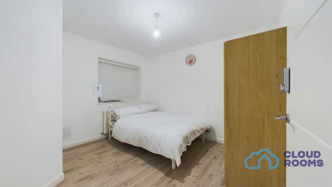 North West London – HA9 🏠 Wembley Park Zone 4 Main Photo