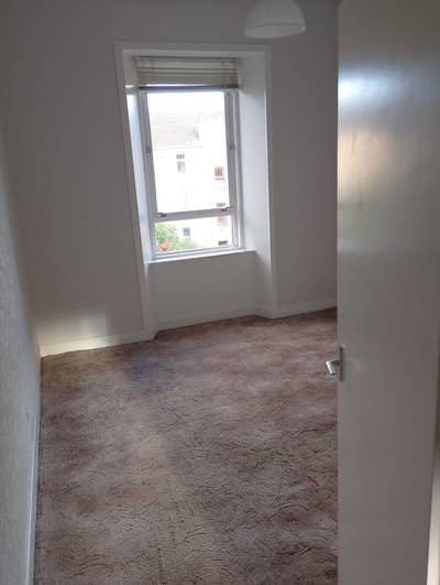 Room to let in Gardner street Main Photo