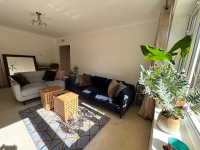 Large double room in Surbiton &pound;850 plus bills Main Photo