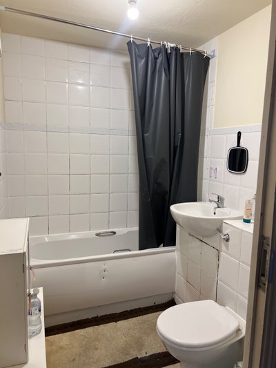 Double Room/separate toilet Main Photo